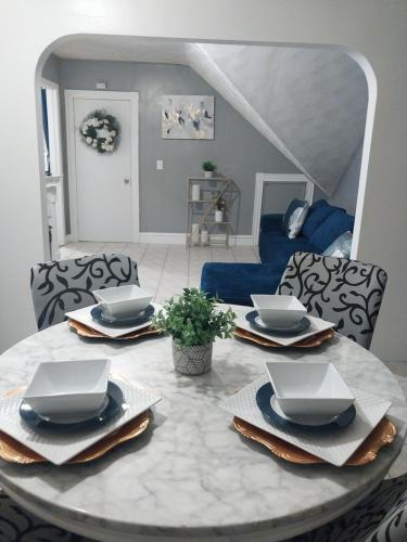 Lina's corner in พาวทักเกต (RI)