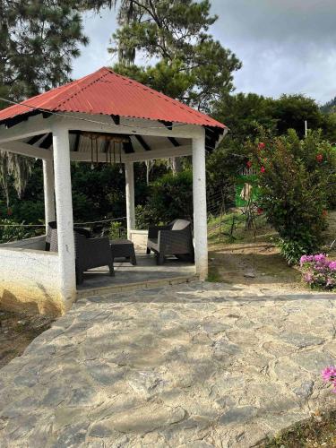 Nice mountain cabin, with the best view in San Jose de Ocoa