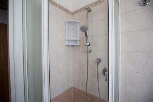 Double or Twin Room image 6