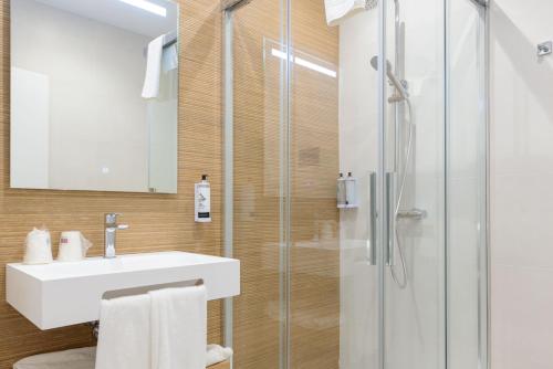 Surrounding environment, Complejo la Cabana Hotel in Palas de Rey