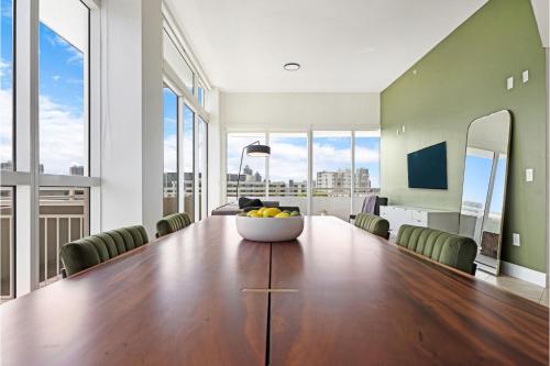 Roami at Sunny Isles