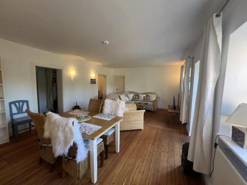 Balkonzimmer in บัด โดเบรัน