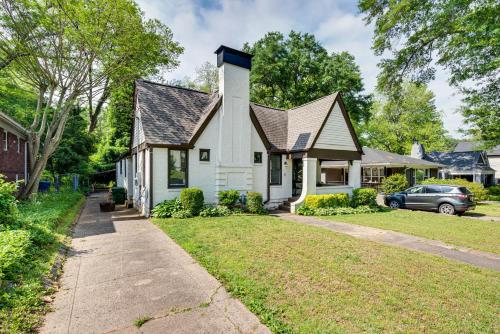 4 Mi to Dtwn Relaxing Escape with Yard in Atlanta in Cascade Road