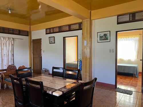 Baguio city RAJS transient in แคมป์ 7