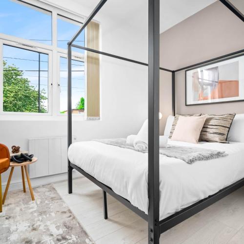 Stylish Apartment - High Speed Internet & Free Netflix - Near City Centre - 2MR in Edgbaston