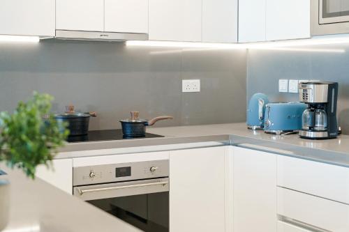 Stunning 1BR Canal Front Residence near Downtown, Dubái (foto 5)