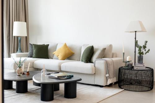 Stunning 1BR Canal Front Residence near Downtown, Dubái (foto 6)