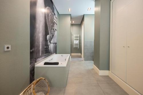 INMálaga Luxury Loft 3 - image 4