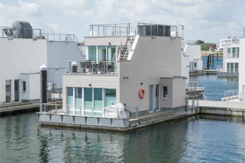 Ferienhaus Hausboot Olpenitz in Olpenitz, Deutschland