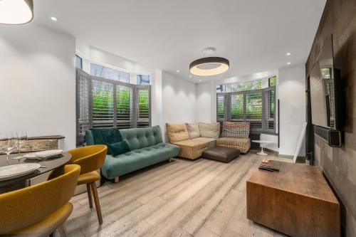 West Didsbury Retreat l Cinema l Sleeps 8, Манчестер (фото 9)