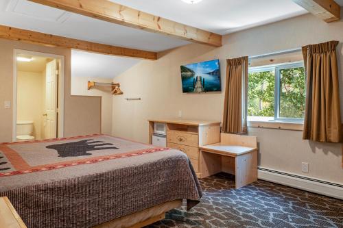 Spirit Lake Lodge & Snowmobile Rentals - main image
