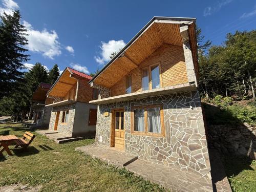 Resort Zevs Komovi in Krajista