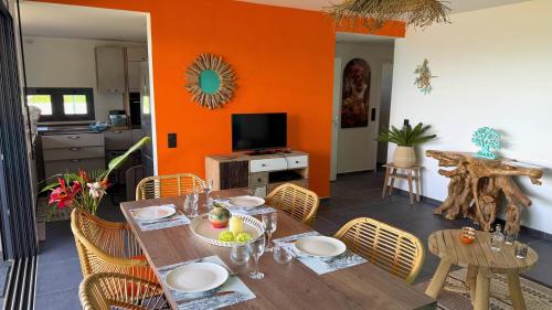 Le MANTA'LO, vue mer - logement neuf - 3 étoiles (Le MANTA'LO, vue mer - logement neuf - 3 etoiles) in Vieux Fort