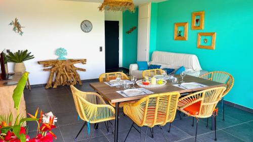 Le MANTA'LO, vue mer - logement neuf - 3 étoiles (Le MANTA'LO, vue mer - logement neuf - 3 etoiles) in Vieux Fort