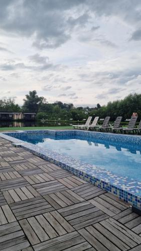 Lake&Lodge