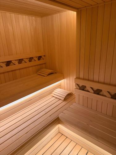 Gyógyfürdő, Hotel Hermes Budva in Babin Do