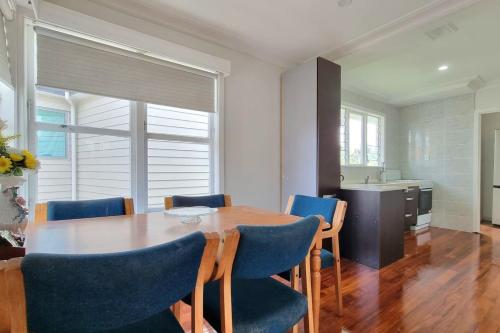 5BR Family House in Hillsborough, Auckland (fotografie 8)