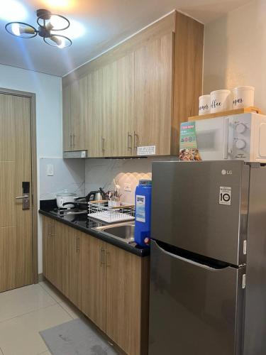 Cozy Vibes near MOA & NAIA AIRPORT with NETFLIX,MINIVIDEOKE,BOARDGAMES-DUXE4, Manila (photo 9)