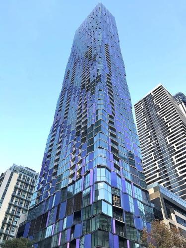 MHYL CBD Private 2BR VIC Market Mel Centre Lighthouse - image 2