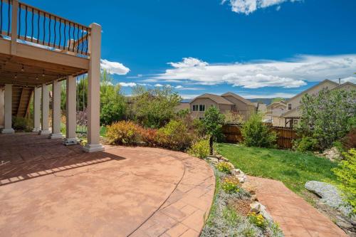 Highpoint Hills Great Views w Games & Fitness in Gleneagle (CO)