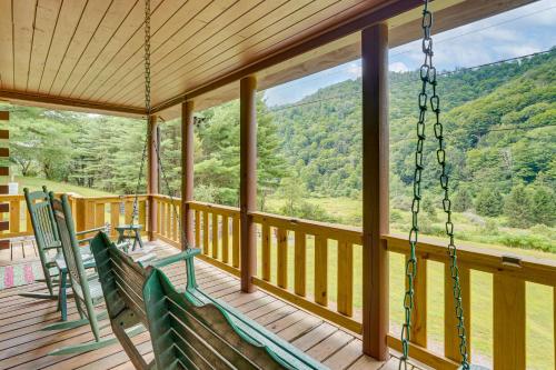 Charming Austin Cabin on 96 Acres of Land!