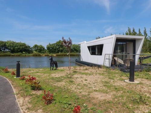 Exterior view, Riverside Exclusive Retreat in White Cross