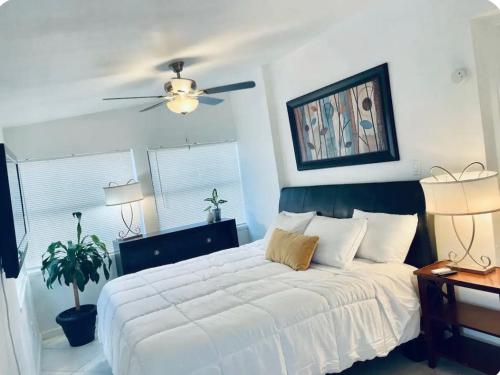 Florida Charm, Pompano Beach