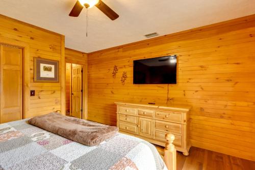 Private Mountain Retreat - 5 Minutes to Blue Ridge - image 6