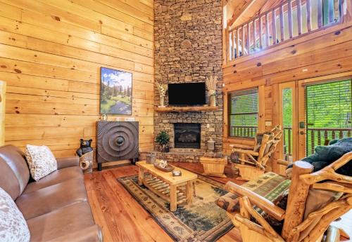 Smoky Bear Cabin, Sevierville
