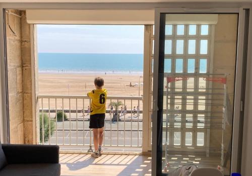 View, NOUVEAU Appartement renove Face a la Mer 70 m2 de confort et de Charme a Saint Jean de Monts in La Paree Jesus