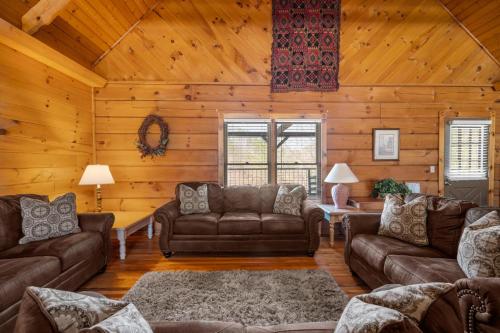 Country Pines Lodge in Oldham