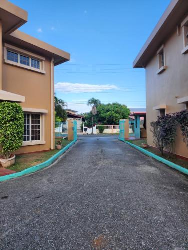 Palm Springs Apartments in Couva
