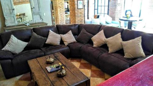 Casona María Esther (Casona Maria Esther) in อินเดเปนเดนเซีย