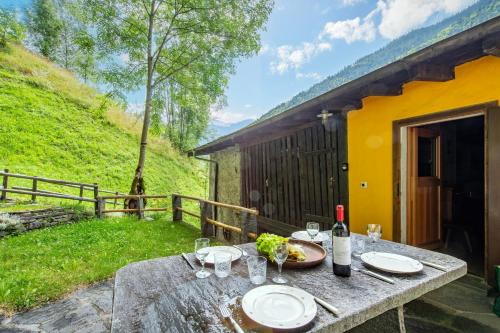  Spitzenhaus Val Onsernone - Happy Rentals in Vergeletto