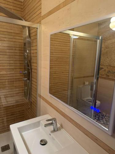 Casa Santiago in 埃薩羅