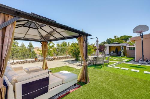 Bay and Hill Views Modern Hercules Home