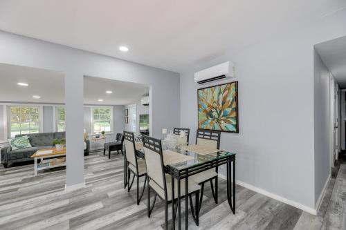 12 Mi to Dtwn Lewes & Beach: Delaware Home w/ Deck in Millsboro (DE)
