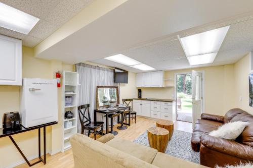 'Crystal Lake Retreat' Studio ~ 5 Mi to State Park in Marion (MT)