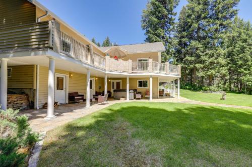 'Crystal Lake Retreat' Studio ~ 5 Mi to State Park in Marion (MT)