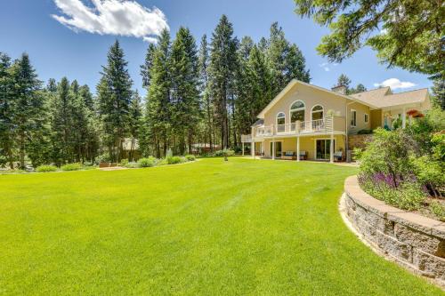 Crystal Lake Retreat: Event Villa w/ Lake Access! in Marion (MT)