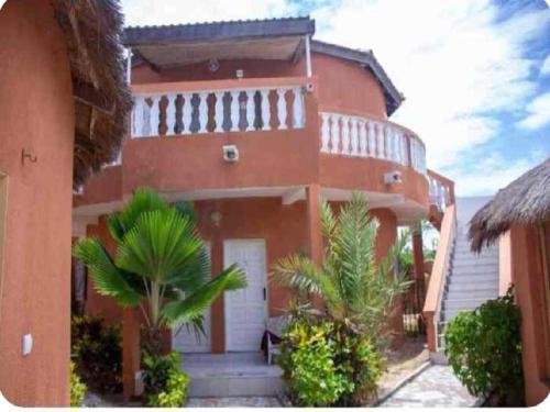 נוף חוץ, Djembé B&B (Djembe B&B) in Mbour