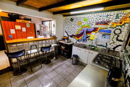Kitchen, Hostal Pampaloja in Antofagasta