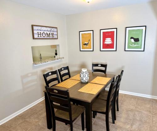 Dotări, Pristine Elegance meets Chic Charm! in Perkins