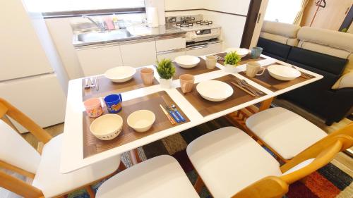 Kitchen, 名鉄名古屋まで7分1棟貸し切り駐車場あり in Kiyosu