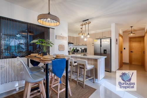 3 Bdr Apt in La Romana - Full Kitchen - Pool - Gym - Security in La Caña