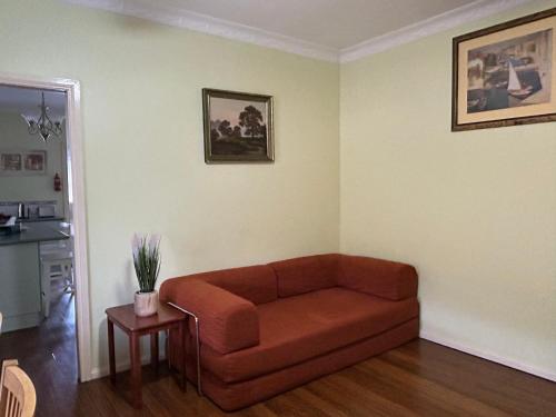 Spacious Stylish Coastal Escape - Gloucester