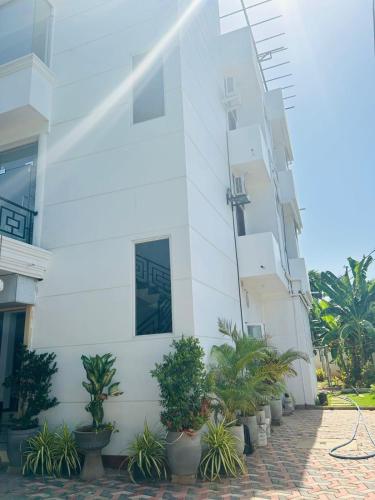Exterior view, Jaffna City Palace Hotel in Jaffna