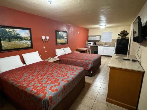 Havasu Inn & Suites in ليك هافاسو سيتي