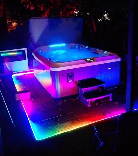 Petit loft avec jacuzzi et terrase exotique privé