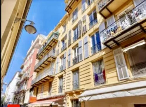 Masséna street, 2 rooms balcony